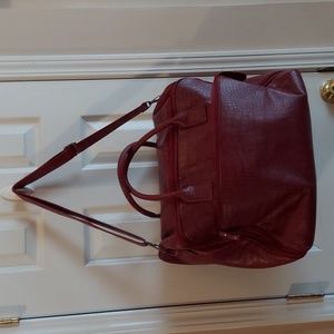 BUENO Oversized Travel Bag Croc Vegan Leather Cranberry - Vintage Late 90s Y2K